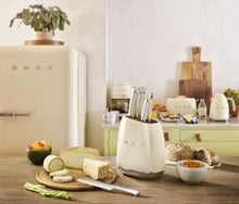 Load image into Gallery viewer, Smeg 50's Style Knife Block Set - Cream